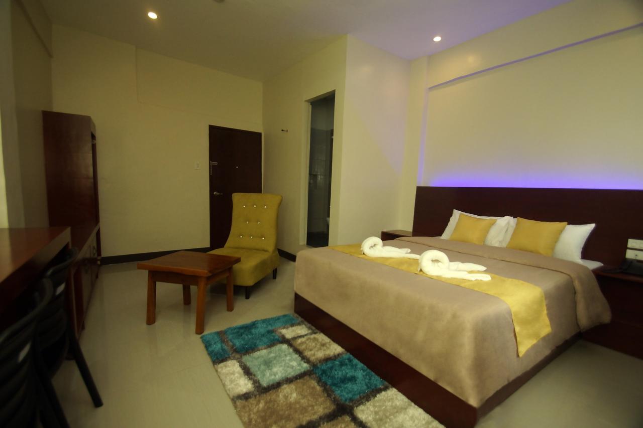 Hacasi Hotel Anibong Luaran gambar